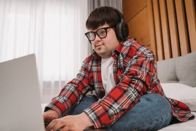 Использование Claude AI в Telegram для презентаций с бесплатным доступом